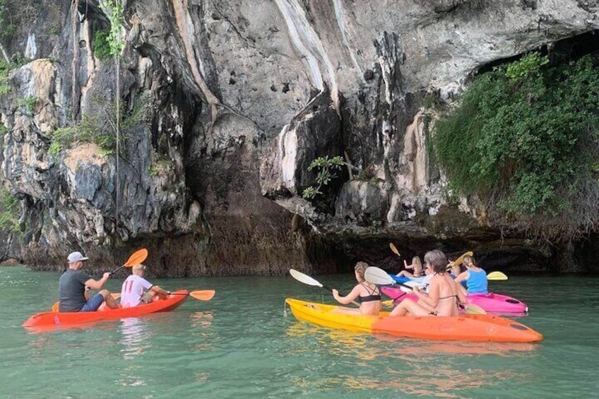 Koh Lanta half day Kayaking (Talabeng Sea Cave)