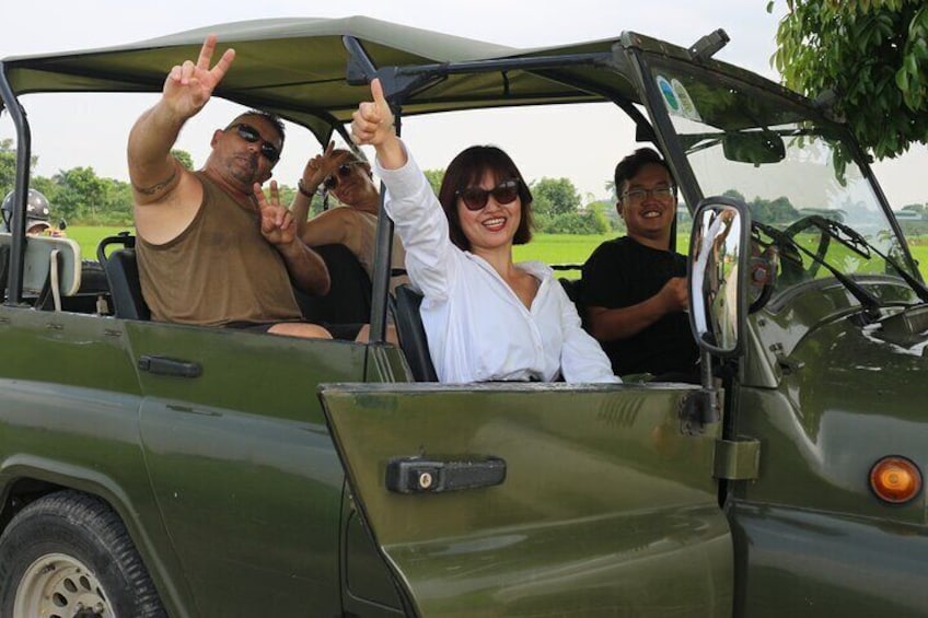 Hanoi Jeep Tours \ Vietnam Jeep Tours \ Jeep Tours Hanoi