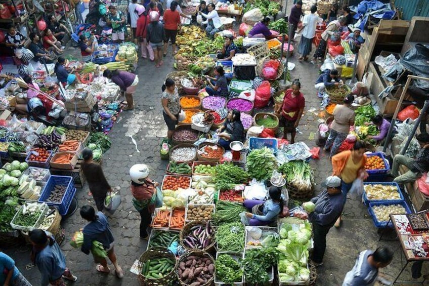 Balinese Cooking class with traditional morning market visit
