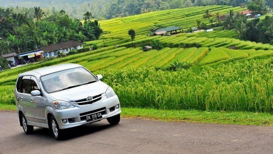 Car Charter Bali