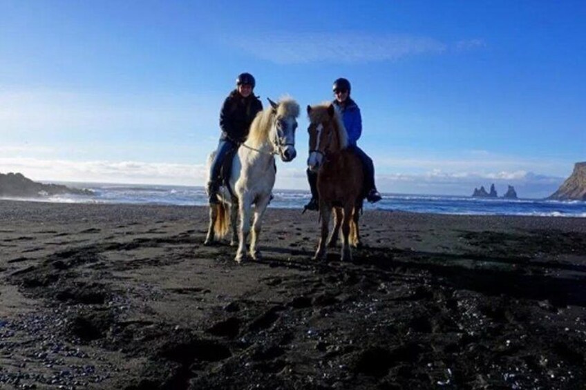 Horse riding at black sand beach