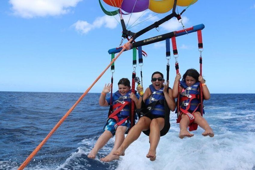 Coral Island Half-day Trip from Pattaya with Lunch & stop over for Parasailing