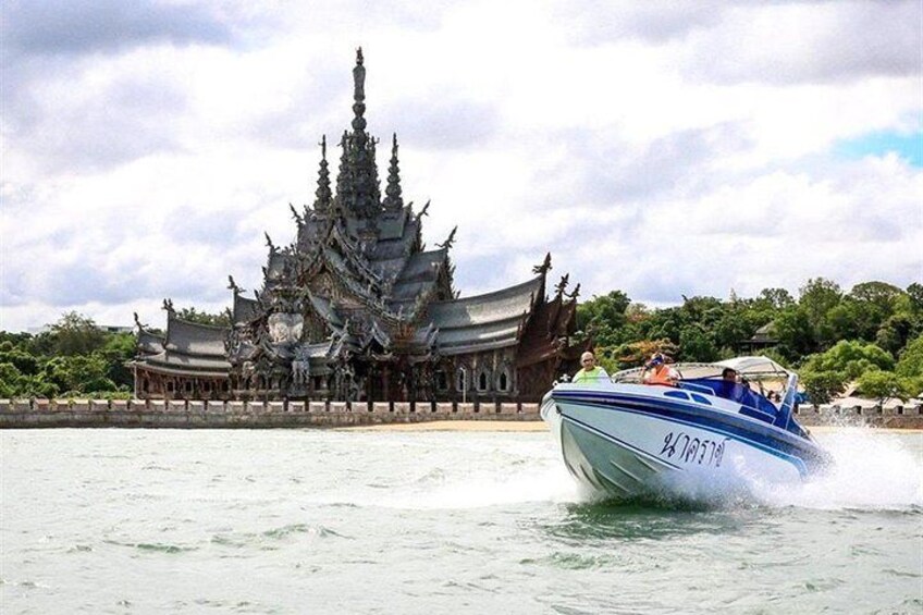 The Sanctuary of Truth at Pattaya Admission Ticket