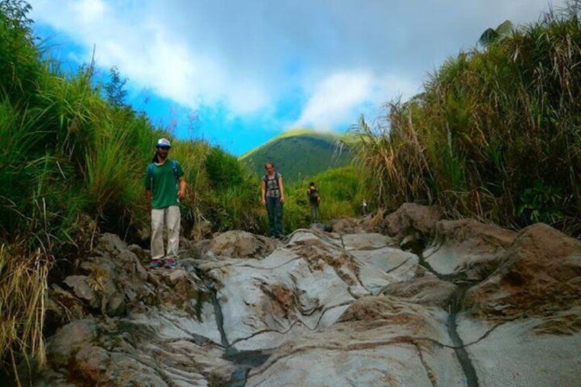 Private Sulawesi Trekking Mount Mahawu & Lokon from Manado