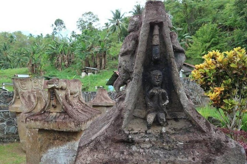 Private Manado Tour to Woloan Village, Tondano Lake & Minahasa Highland