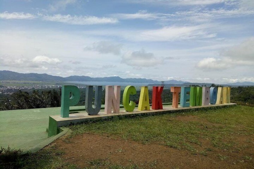 Private Manado Tour to Woloan Village, Tondano Lake & Minahasa Highland