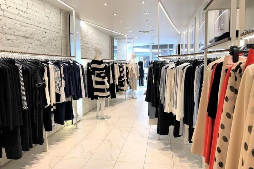 Local Fashion Luxury Shopping With A Style Coach