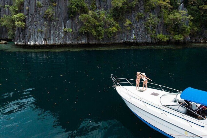 Private Yacht Rental Coron Island Tour