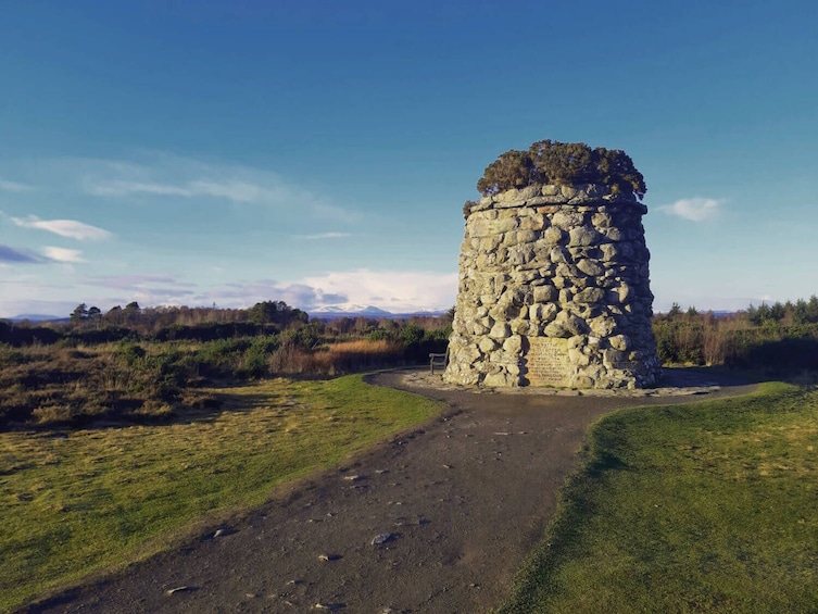 Shore Excursion- Culloden Battlefield -Clava Cairns- Whisky