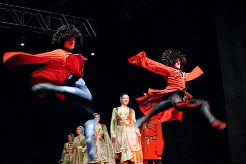 Georgian Traditional Feast with Folk Show