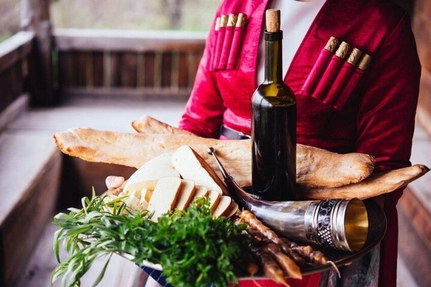 Georgian Traditional Feast with Folk Show