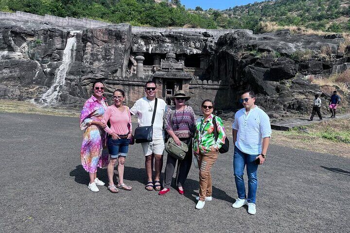 2 Day Most Popular Ajanta and Ellora Caves Tour With Guide Car