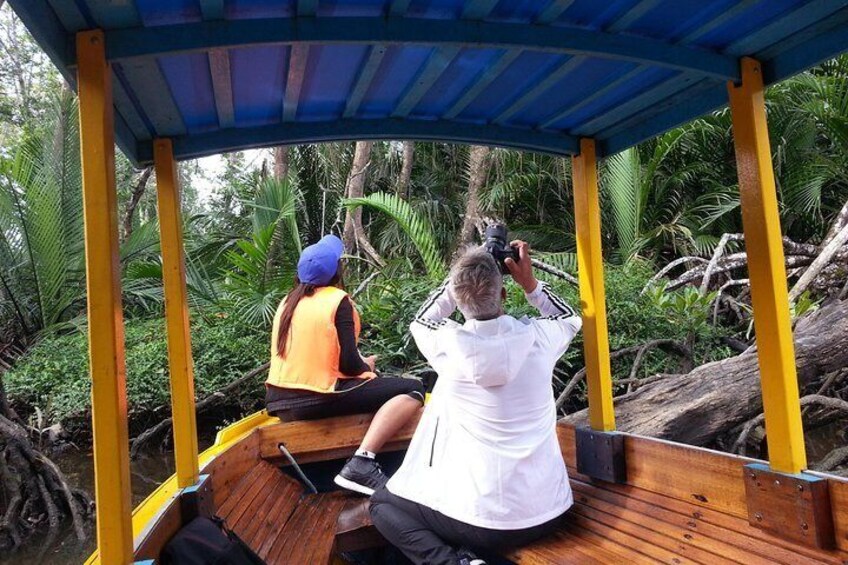 Mangrove and Kampong Ayer Tour