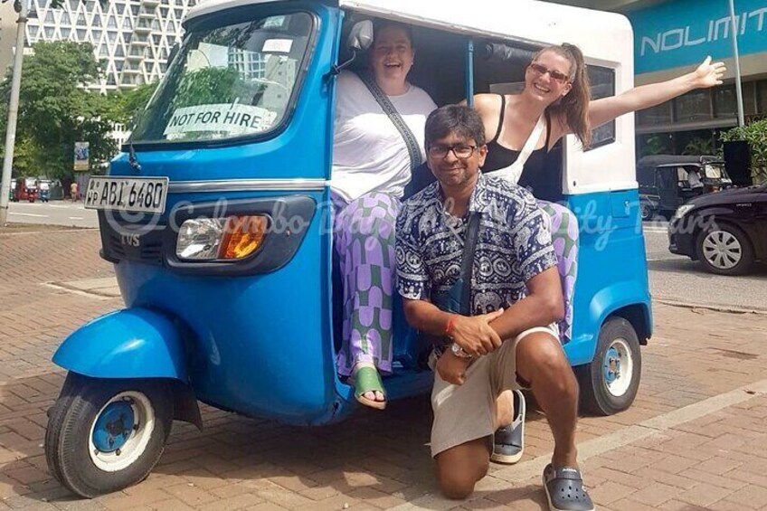 Colombo Bay Tuk Tuk City Tour