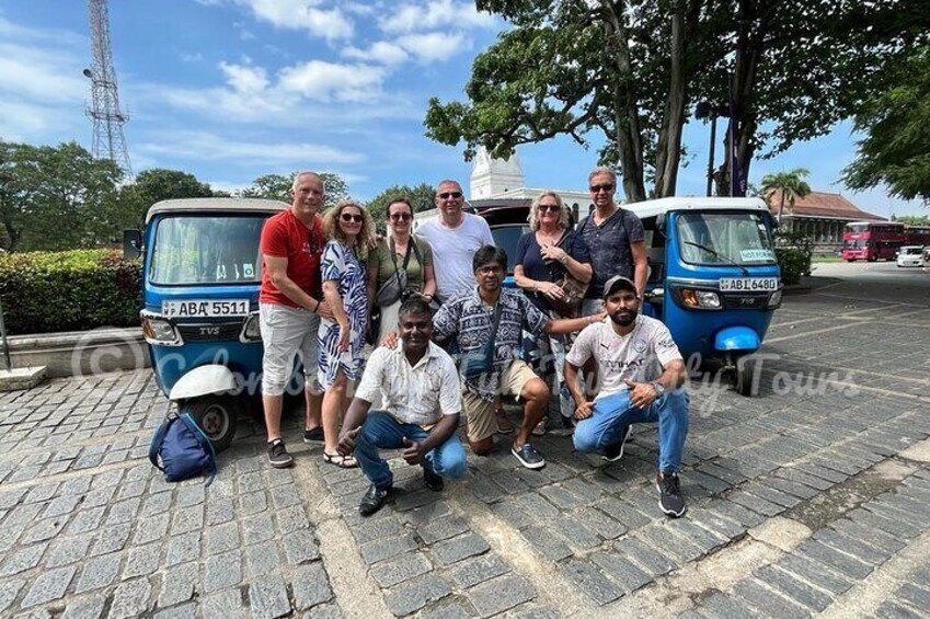 Colombo Bay Tuk Tuk City Tour