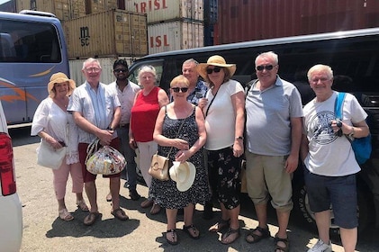 Shore Excursion to Colombo City Tour & Kelaniya Temple for 2 People