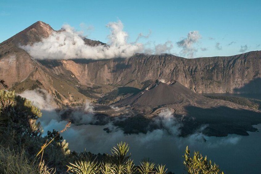 Mount Rinjani Lombok- Jou Trekking Rinjani