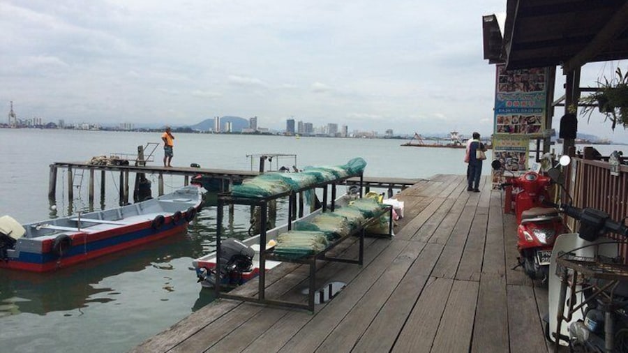 Picturesque Scenery @Chew Jetty