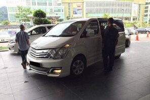Private Transfer: Kuching International Airport to Hotel