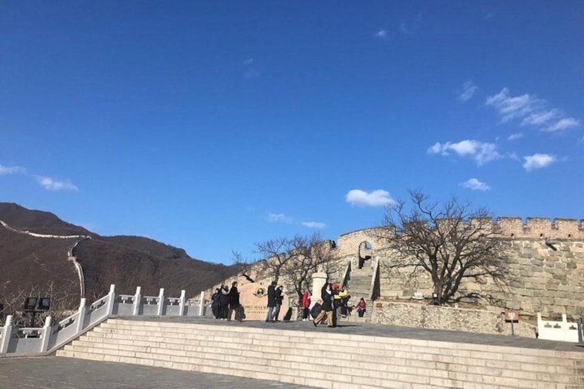 Private trip to Mutianyu Great Wall and Summer Palace by English Driver