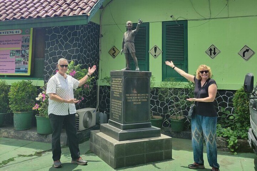 In front of Obama Statue at Obama School Menteng. Obama attend school in Indonesia from 1969 - 1971 at SDN Menteng 1 Jakarta