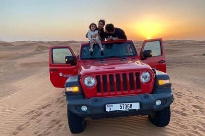 Desert Safari Dubai - Premium Flip-Top Roof Jeep Safari
