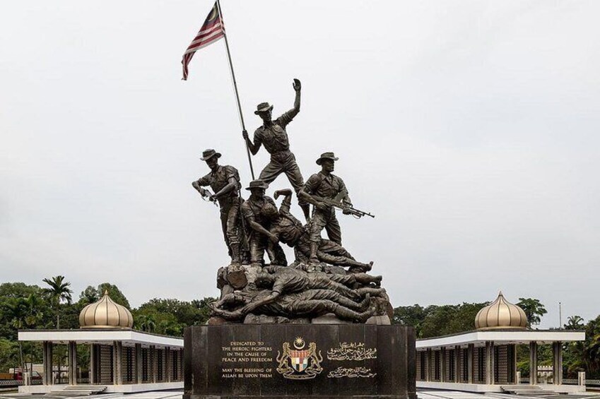 Day Trip from Port Klang Terminal to Kuala Lumpur City with Lunch (JOIN TOUR)