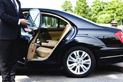 Private Car from Hue to Golden Bridge then drop off in Hoi An