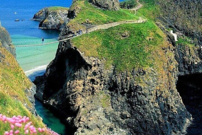 Official Private Tour Giants Causeway Game of Thrones Ropebridge From Belfast