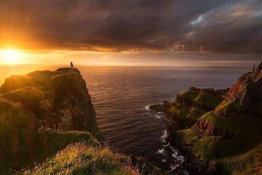 Private Guided Tour Giant's Causeway Game of Thrones Rope Bridge From Belfast