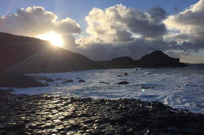 Private Guided Tour Giant's Causeway Game of Thrones Rope Bridge From Belfast