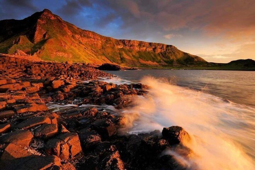 Private Guided Tour Giant's Causeway Game of Thrones Rope Bridge From Belfast