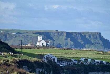 Private Guided Tour Giant's Causeway Game of Thrones Rope Bridge From Belfa...