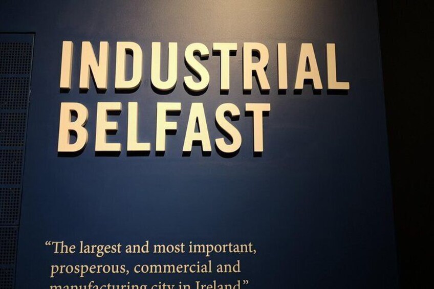 Private Belfast Exploration Sightseeing and Political Murals Tour