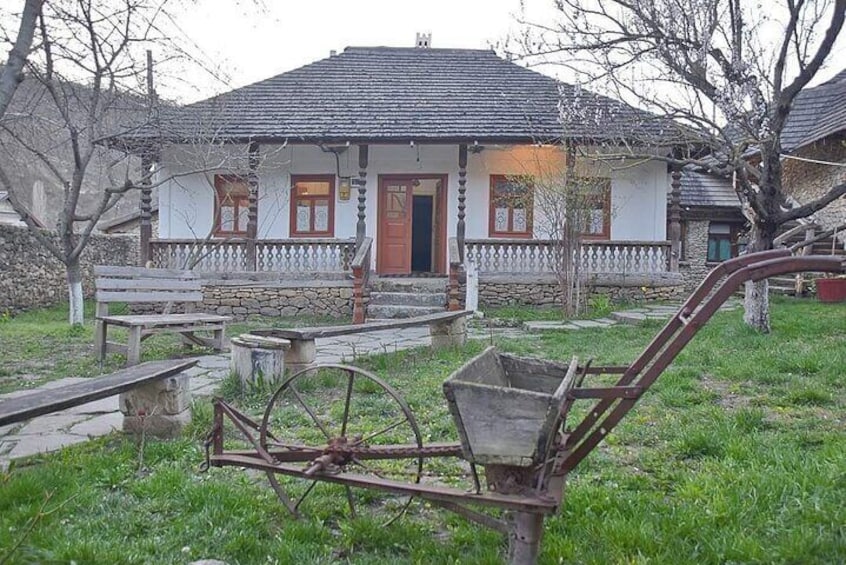  City Tour of Chisinau &Old Orhei Archeological complex 