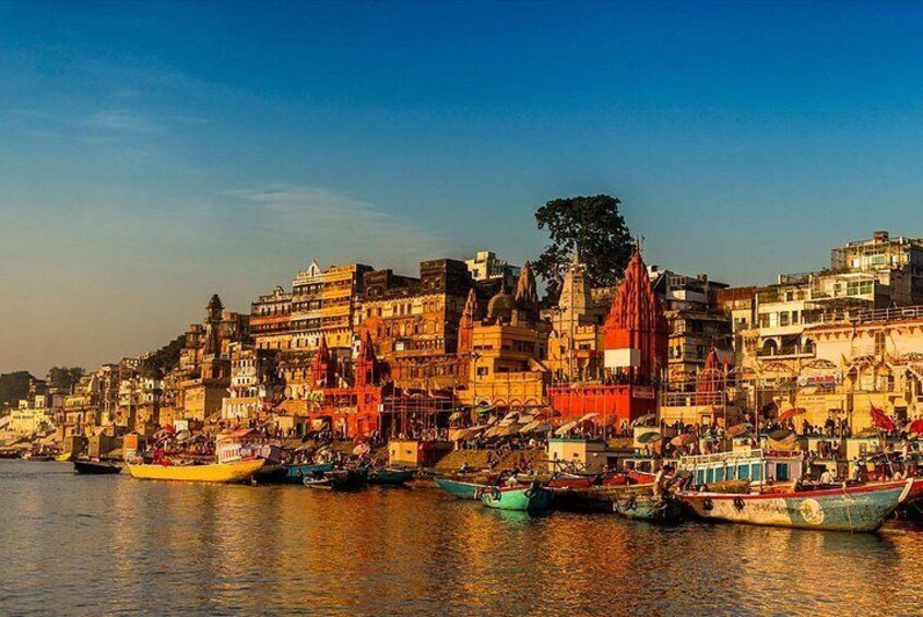 Varanasi Full-day Tour with Guide & Boat Ride