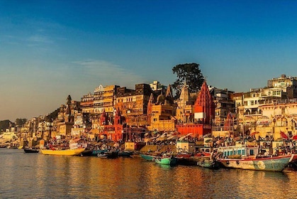 Varanasi Full-day Tour with Guide & Boat Ride