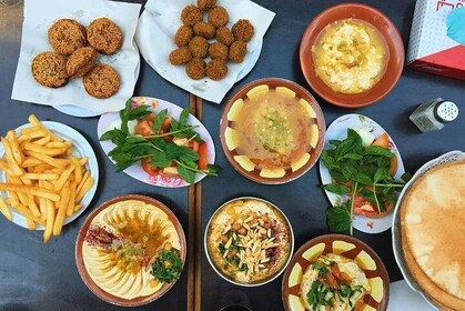 Private Food Tour & Amman City Tour Layover Tour
