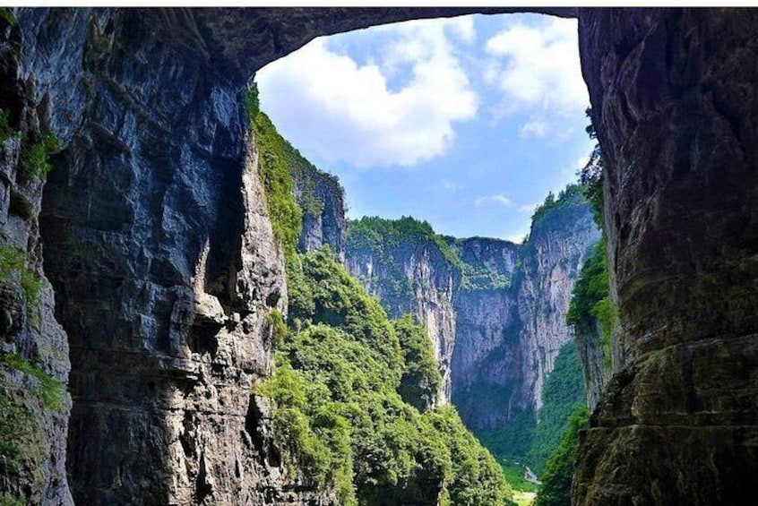 Tiankeng-natural triple bridge.