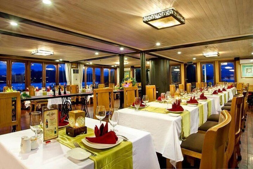 2-Day Halong Bay With 3 Star Cruise from Hanoi: Deluxe Cabin, Cave, Kayaking