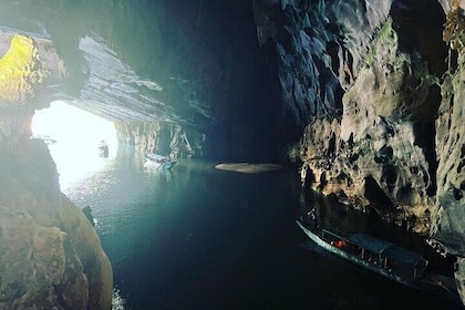 Phong Nha Cave & Paradise Cave Day Tour Small Group to Fairy Land