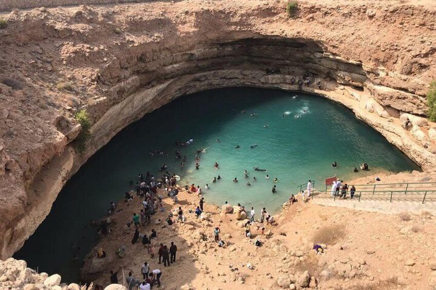 Private Day Trip To Wadi Shab & Bimmah Sinkhole