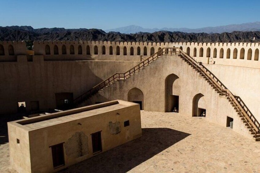 Nizwa Market, Nizwa Fort, Misfat Al Abriyeen, Jabal Shams 