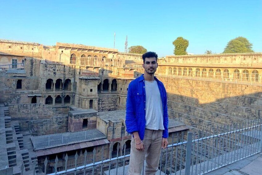 Private Transfer Agra To Jaipur Via Fatehpur Sikri & Chand Baori, Step Well