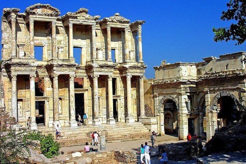 Ephesus Museum and Ephesus