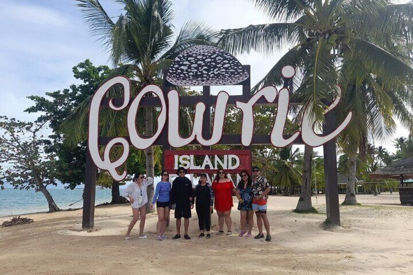 Private Honda Bay Island Hopping Tour