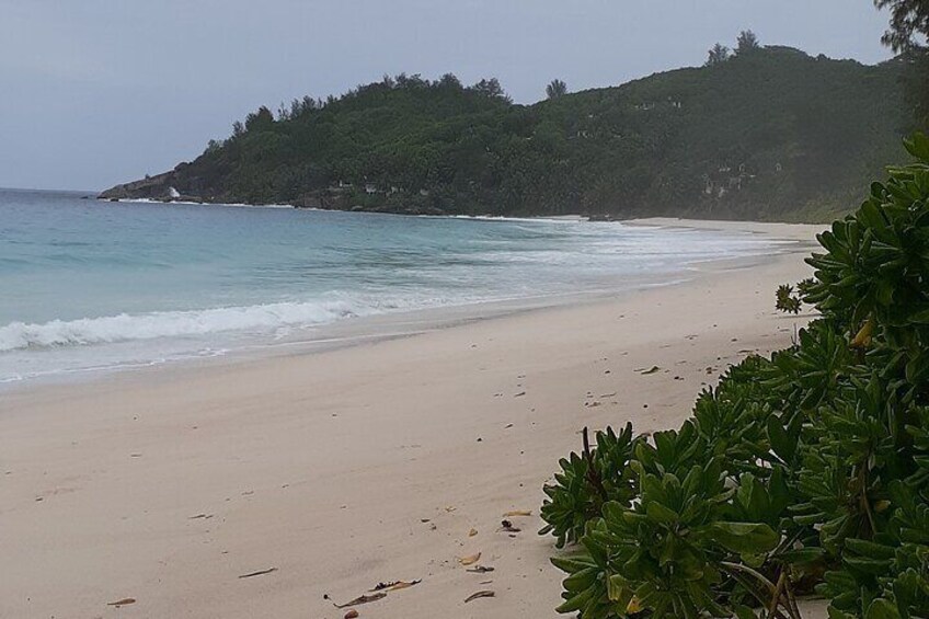 Taxi service & Mahe Island tours