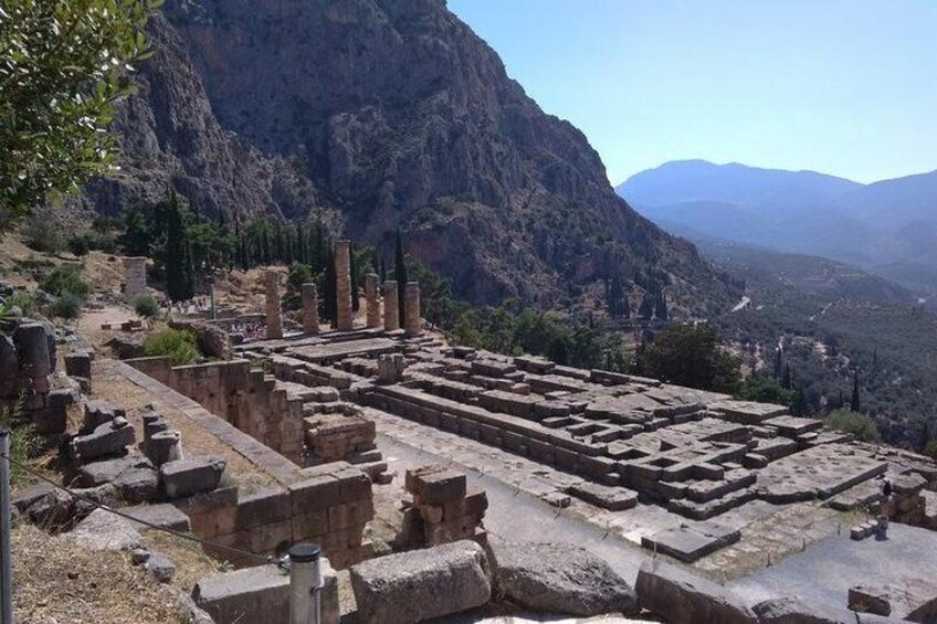 Delphi, Trip to the "Center of the Ancient World"