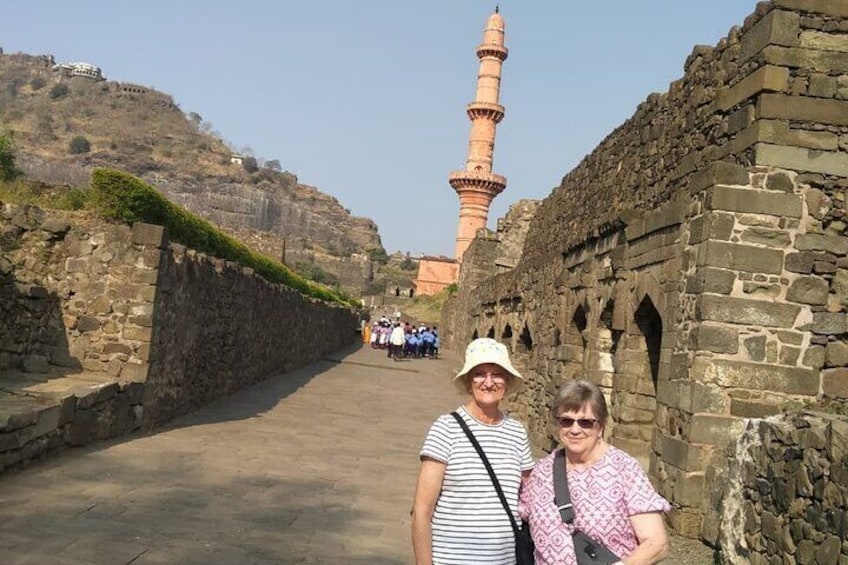 Aurangabad, Ajanta and Ellora Caves Tour (3 Days)