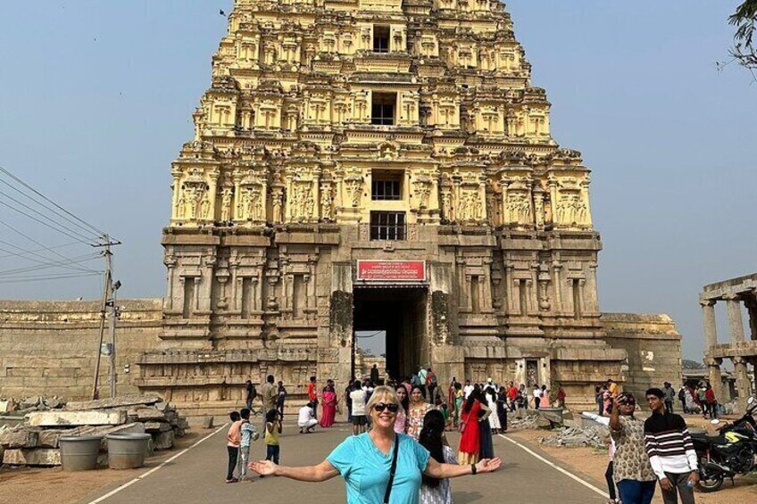 Bangalore to Hampi